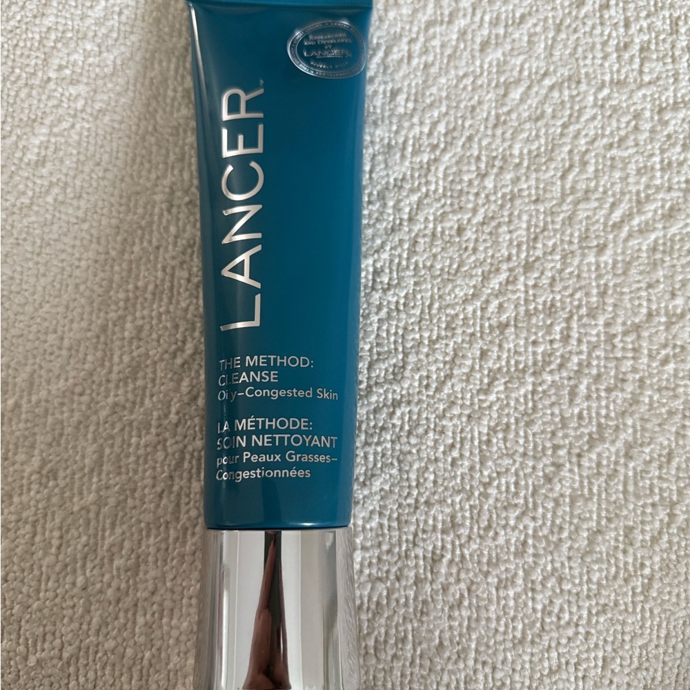 Lancer The Method Cleanse for oily-congested skin